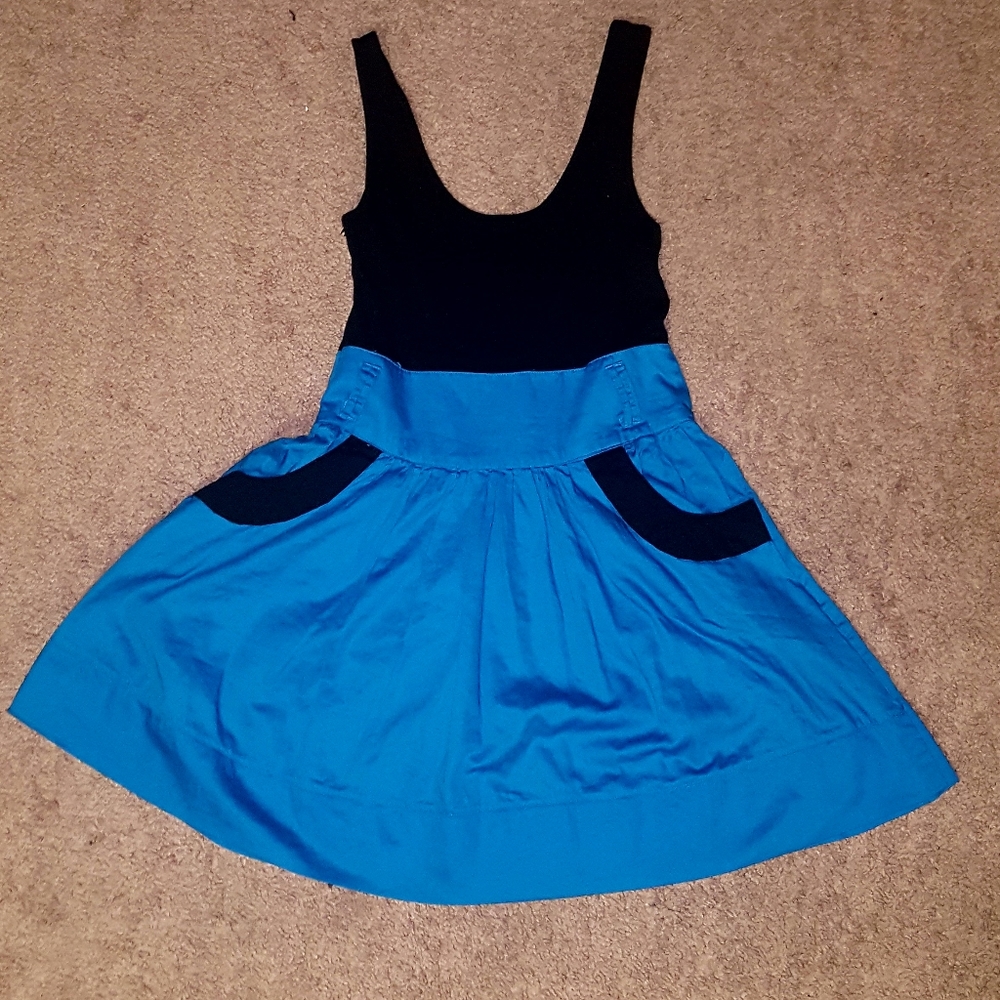 Black and blue Miley Cyrus dress with pockets
